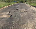 Дорога в ненормативном состоянии. Ямы и выбоины.