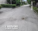 Здравствуйте. Необходимо обратить внимание на данный участок дороги, по ул. Мало-Садовой, изобилующий ямами и выбоинами. Прошу разобраться с данной проблемой и восстановить асфальтовое покрытие.