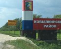 Дорога в ненормативном состоянии. Колейнось, ямы и выбоины. Мало того еще и в колеях ямы