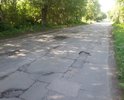 На этой дороге не менялось асфальтовое покрытие 20 лет точно.Хотя четыре года назад отчитались что всю уральскою отремонтировали .