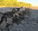Дорожное покрытие от р.п. Елань Волгоградской области до р.п. Самойловка разбита тяжелым транспортом, в связи с чем требуется капитальный ремонт!!!