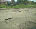 Дорога в ужасном состоянии. Даже ямочный ремонт не выполняется с 2014 года. Крайне небезопасна для движения автотранспорта. Единственная дорога до д. Юж-Толешево. По этой дороге ездит автобус и дети добираются в школу. Огромные ямы глубиной до 30см, а также вспученный асфальт высотой до 20 см. Полное отсутствие разметки.