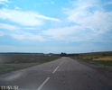 Вся дорога усеяна глубокими поперечными трещинами через всю ширину дороги с расстоянием между ними в 1-2 метра и многочисленными выбоинами. В этом году была предпринята попытка заделать трещины, но видимо осознав огромную трудоемкость и бесполезность такого ремонта, трещины были заделаны лишь выборочно. Дороге требуется капитальный ремонт.
