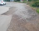 Во-первых Спартаковский переулок, от ул. Парковый до ул Фронтовой очень узкий для разъезда машин, зимой сложно подниматься, так как он находится на горке. Пересечение Спартаковского переулка и Фронтовой вообще без дороги, отсыпана щебенка и сейчас уже очень большие выступы старого асфальта. Ездить небезопасно. И ул. Фронтовая вся в заделанных ямах, которые быстро снова образуются. И ул. Фронтовая - необходимы тротуары, так как по ней ходят многие пешеходы, и так как нет освещения, то их в темноте не видно.