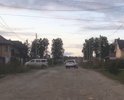 Дорога существует уже более 6 лет, относится к городу Екатеринбургу, но покрытия на ней никогда не было, как и ремонта. Жители подсыпают дорогу своими силами и средствами.