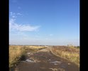 На дороге много глубоких и частых выбоин, дорога не освещена, поэтому в темное время суток проход и проезд сильно затруднен.