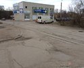 Данная улица является важнейшим связующим звеном между отремонтированными улицами Урицкого и Шабалина. На данный момент (19.11.2018) находится в ужасном состоянии. Требует ремонта и расширения, а также обустройства парковочных карманов для автомобилей.
