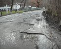 Эта дорога не ремонтируется уже несколько лет. При том, что по этой дороге проходит автобусный маршрут Феодосия-Урочище. Дорожное полотно разбито на 80%. Глубина колдобин достигает 30 см. Создается прямая угроза жизни и здоровью пассажиров. Дети ездят в школу. А ведь дорога проходит в горной местности. Наверное ждут повторения трагедии, которая случилась совсем рядом. Ждут новых смертей?