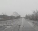 Зарёвская объездная (Чернореченская), на участке от кольца Северного шоссе до перекрёстка с Нижегородским шоссе, окончательно превращается в аттракцион «попробуй сохранить колеса целыми». По непонятным причинам, не отремонтированная в предыдущем году, когда ремонтировалась большая её часть, пролегающая от Северного кольца до перекрестка с ул.Красноармейской... Все «формальные» ремонты ям, проводимые в том году, «ушли» вместе с первыми потеплениями. Данный участок дороги, находящийся на балансе у области, требует срочного ремонта, для начала ямочного, а по мере требуемых погодных условий - полной замены асфальтового покрытия. Ну и актуальная в последние годы для этого участка дороги увеличенная нагрузка (круглосуточное "катание" камазов с песком) помогают этой дороги иметь подобное состояние.