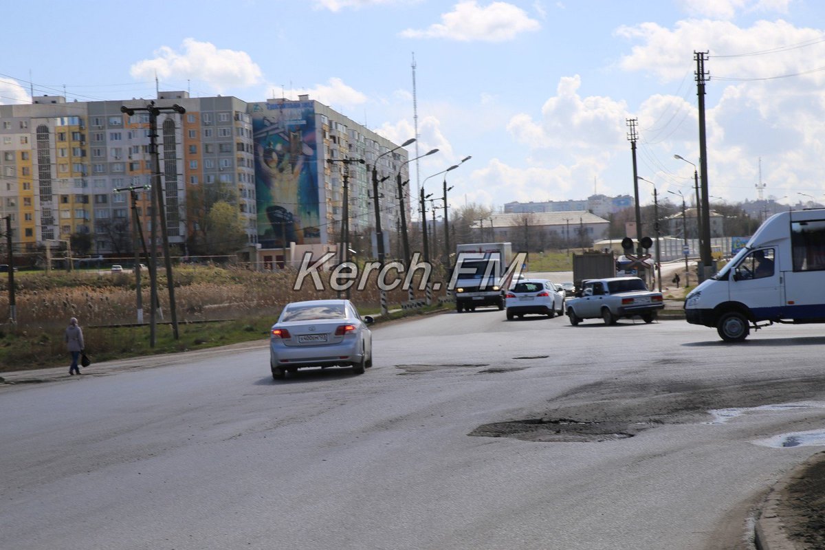 Герой шоссе. Шоссе героев Сталинграда 4/2. У шоссе героев Сталинграда дом 62. Шоссе героев Сталинграда 14 Керчь. Керчь шоссе героев Сталинграда 8/1.