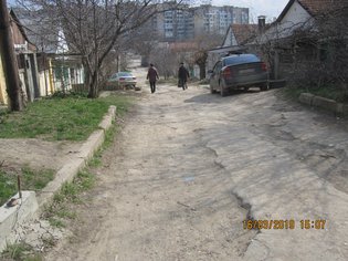 None, Вишнёвый переулок
