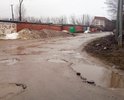 Дорогу не делали более 15 лет. Для обеспечения работы автосервиса "АПЕКС" (являюсь собственником), вынуждены отсыпать щебнем ежегодно за свой счёт.