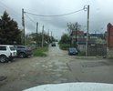 На проезжей части, в районе частного дома № 61 по ул. Белорусская, и до пересечения с ул. Кутузовской, имеются множественные выбоины, не соответствующие требованиям ГОСТ Р 50597-2017. Пожалуйста, примите меры к ремонту дороги.
