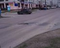 По улице Костычева много имеется таких ям, дорогой совершенно не хотят заниматься. В ночное время их плохо видно.