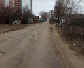 Проблема в ямах от Чапаева д.2 до Николая Смирнова д.7 и отсутствии тротуара по дороге в детский садик. Это крайне опасно,тем более с колясками ходят женщины с детьми.