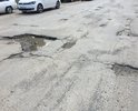 Ужасное состояние дороги на проезде Тайшетском, очень глубокие ямы. Нет тротуаров. Сложно передвигаться и на автомобиле и пешком.
