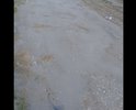 твердое покрытие отсутствует на 85% дороги. В сырую погоду превращается в грязевое месиво. В сухую погоду - источник пыльных бурь. Езда на автомобиле возможна не быстрее 5 км/ч.