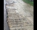 Дорога из бетонных разбитых блоков, на инвалидной коляске невозможно проехать, пешком только в кроссовках, по всей длине ямы, рытвины и торчащая металическая арматура, таксисты отказываются ехать по этой дороге