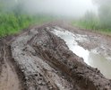 Дорога примерно 9 км.От деревни Загваздино до границы Тюменской области. Дорога имеет важное значение для жителей северных районов Омской области.В осенний и весенний периоды проезд по дороге затруднен или не возможен.Просим привести дорогу в надлежащее состояние для круглогодичного пользования в любые погодные условия.