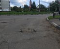 Дорога просто убитая. Проехать невозможно.