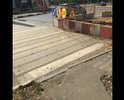 Полностью перекрыли полосу для выезда, сроков работ не видно, и самих работ тоже. Очень загруженная дорога, а теперь вообще перекрыли.