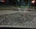 Начиная от ул.Советской до дома номер 3,включительно, на дороге практически отсутствует асфальтное покрытие. Дорога в очень печальном состоянии. Ямы невозможно объезать,они на всей ширине дороги. Хуже улицы в городе я не видел.