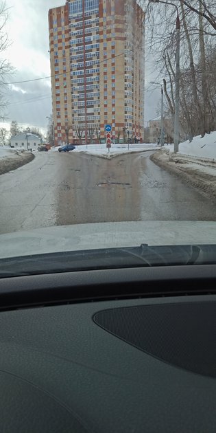 None, Первомайская улица