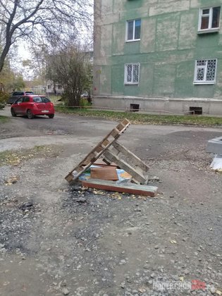 None, микрорайон Черёмушки, 8