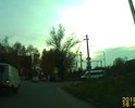 Пересечений железных дорог с автомобильными на одном уровне в городе быть не должно (исключая разве что товарные станции)! Из-за этого переезда образуются пробки! Хамы лезут из неположенного ряда прямо перед переездом! Сколько людей сбили поезда доподлинно неизвестно! Путепровод, который соединит улицу Островского и Мервино должен быть построен 30 лет назад, а планируется только сейчас и то платным. Позор Рязанским чинушам!