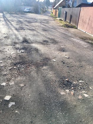 None, Полевая улица