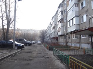 None, улица Кулахметова, 4