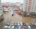 К дому Березовское шоссе 10 Г, кор.В  отсутствует  нормальный благоустроенный противопожарный проезд и ливневая канализации. Дороги нет, ежегодно жителям приходится вплавь добираться до своего дома. Пешеходам невозможно пройти. Администрация много лет проблему не решает, последний ответ был о том, что межквартальный и противопожарный проезд   жители должны за счет местных инициатив благоустроить или по программе Башкирсике дворики.  Данная территория не является дворовый территорией,  Администрация даже этого признать не хочет.
