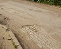 Дорога по улице Петергофская требует ямочного ремонта