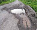 В д.Тогобиевка (Валуйский р-н)всего одна улица, которую много лет не ремонтировали.Так же требуется освещение дороги в деревне.