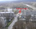 Льгов стоит на реке Сейм, однако нет ни в городе не в районе нет ни одного законного !!! места где бы можно было поъехать к реке для спуска лодок и катеров МЧС в воду, для заправки водой пожарной машины МЧС спасателей и т п. предлагаю удобное место в центре города для этих целей нужно проложить всего 100м асфальта до реки Сейм !!!