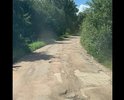 Добрый день!
Данный участок дороги находится в разбитом состоянии уже много лет. 
Дорога ведет к трем СНТ, к единственному магазину на несколько деревень и нескольких СНТ.
Обращения в администрацию Наро-Фоминского района не дают результата.