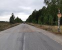 А/д Козельск - Белев. На протяжении многих десятилетий отсутствует дорожное покрытие на 2-х километровом участке от деревня Юрино Козельского района до границы Калужской и Тульской областей. В целом а/д Козельск - Белев в ужасном состоянии, но только на участке идущем по Калужской области, причем по Тульской области данная дорога в идеальном состоянии, с разметками и знаками. Эта дорога очень нужна жителям обеих районов и областей.