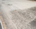 Несколько лет не ремонтировалась дорога.