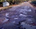 Обращались в администрацию города в прошлом году, обращались в этом году уже трижды. Ответ один - финансовые средства для ремонта переулка в бюджет не заложены, если будут в следующем году, то ... Просили сделать хоть ямочный ремонт, тоже отказали.