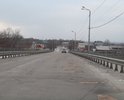 Мост требует капитального ремонта с водостоками и другими инженерными решениями.
Был проведен ремонт, отличным новым кирпичом.И кто только деньги списывает на такие ремонты. 
Ждем капитального ремонта весной 2021г.
