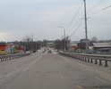Мост требует капитального ремонта с водостоками и другими инженерными решениями.
Был проведен ремонт, отличным новым кирпичом.И кто только деньги списывает на такие ремонты. 
Ждем капитального ремонта весной 2021г.