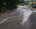 Доброго времени суток! Я - Улица Талалихина из Батайска, что в Ростовской области. Уже более четверти века здесь разбита дорога, постоянные ямы, на тротуаре перманентная каша из грязи и воды. В дожди пешеходы не могут пройти по мне без страха быть обрызганными и испачканными, а водители обязательно влетают в ямы. Коротенький 200-метровый участок из года в год игнорируется властями, хотя требуется только лишь наладить систему водоотведения дождевых вод, убрать грязь с тротуаров и качественно залатать ямы. С этим не справился ни предыдущий мэр, ни нынешний градоначальник. У меня есть собственный аккаунт в Instagram - поглядите, там намного больше "красоты" и реальной обстановки. Вот он: https://www.instagram.com/budni_talalikhina/
Помогите, пожалуйста, справиться с проблемой! И жители, и я - мы уже устали жить в постоянной грязи долгие годы...