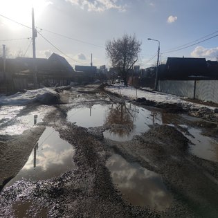 None, Окольная улица