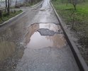 Ремонт дороги на улица Гагарина, 83 был  в 2012 , остальные уже лет 15 не ремонтировались