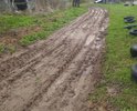По всей деревне Торбеево дорог НЕТ! Сами жители в ямы наносят кирпичи, что видно на двух последних фотографиях. Платина в плачевном состоянии, ремонтом дорог и платины Администрация заниматься не хочет!!! Примите меры!!! Скорая проехать не может. В селе Бурнашево есть фельдшерский пункт, но до него добраться нет возможности, т.к. и до этого села дороги нет!
