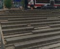 Обратите внимание наконец на безобразное состояние и качество ремонта ступеней отремонтированных в прошлом году на перекрёстке пр Ленина и ул Челюсткинцев