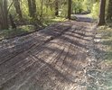 Отсутствует твердое покрытие на дороге ведущей к СНТ "ЛЭП" Наро-Фоминсого района Московской области. Ямы, колеи. После дождя проезд к СНТ практически не возможен.