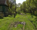 Дороги по деревне Горлово Кашинского района вообще нет, можно проехать только или в сильную засуху или в мороз, когда трактор прочистит дорогу. В зависимости от погоды и пешком можно пройти только в резиновых сапогах!