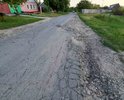По ул. Пушкина и Салова убитый асфальт уже много лет.Так же требуется тротуар и освещение. Места хватает только для проезда одной машины.