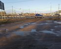Сьезд с трассы в сторону д. Глушни. Бывшая старая дорога в сторону Пскова, до начала д. Глушни. Когда проводили асфальтирование дороги д.Глушни-д.Ногино-д.Рядобжа, этот участок остался без ремонта.